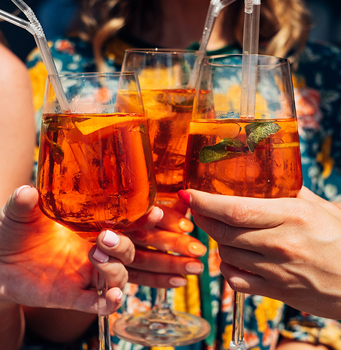 6+1 καλοκαιρινές δραστηριότητες για εσένα και την παρέα σου για ένα early night out 