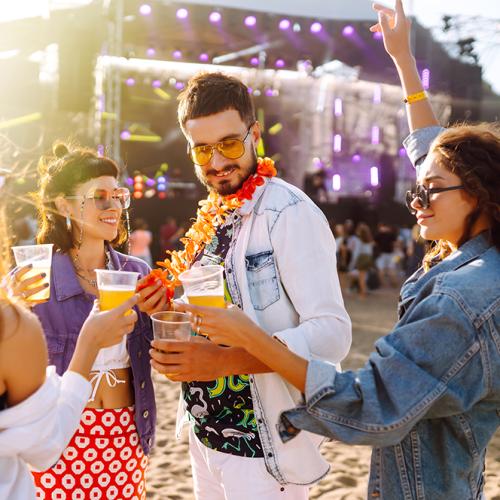 10 συναυλίες και φεστιβάλ που δεν πρέπει με τίποτα να χάσεις αυτό το καλοκαίρι